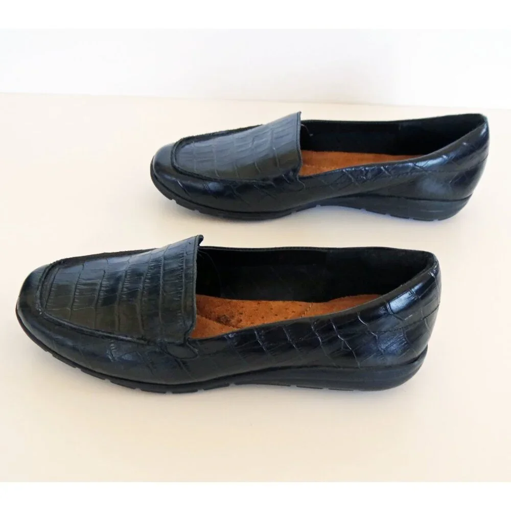 New!! Easy Spirit Abide Black Croco Print Casual Flats 9 1/2 WW Extra Wide